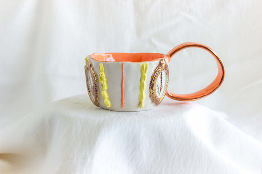 Golden Frame Mug, 24k gold lustre  ✨🌸