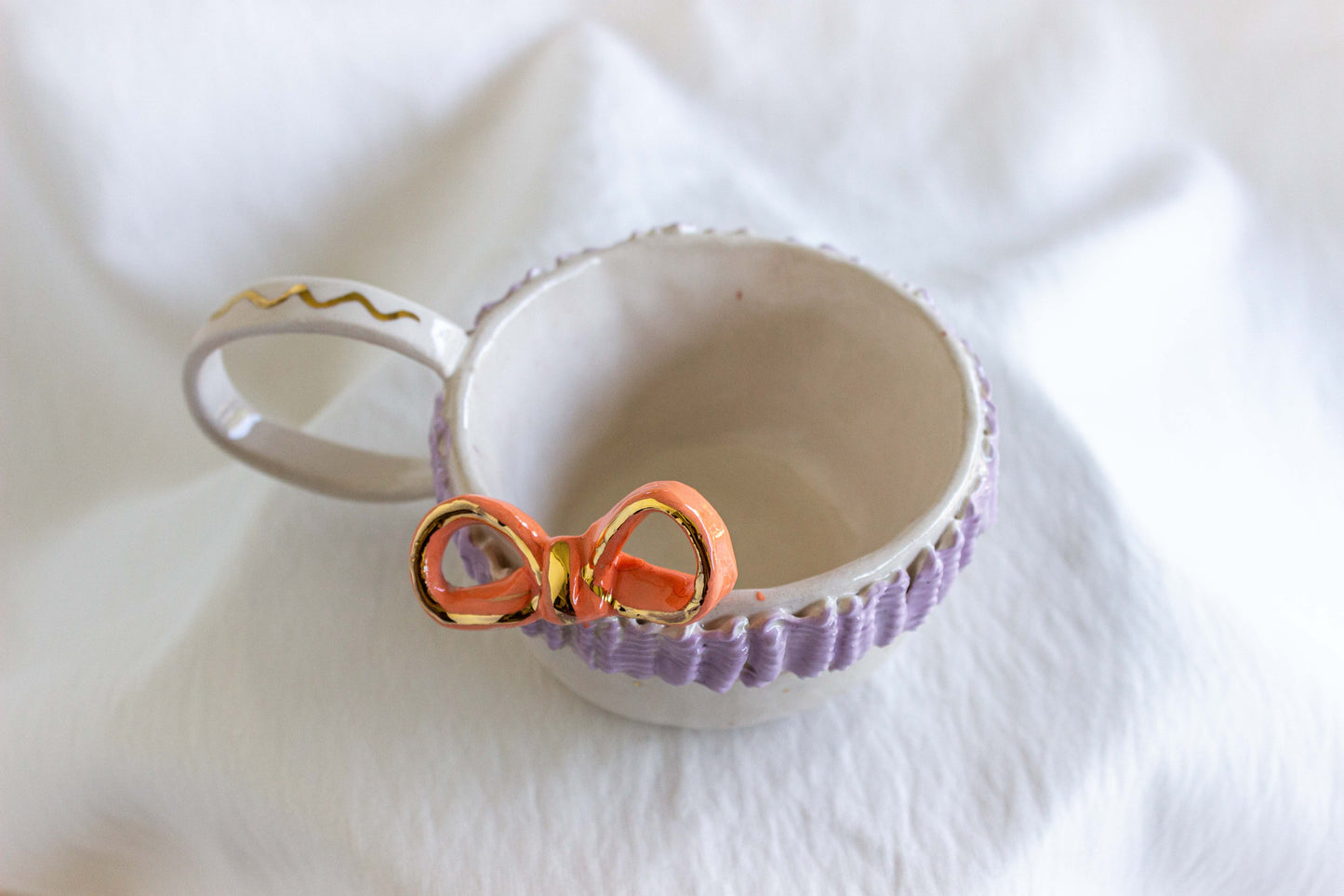Ribbon Ribbon Mug, 24k Gold Lustre 🎀💗