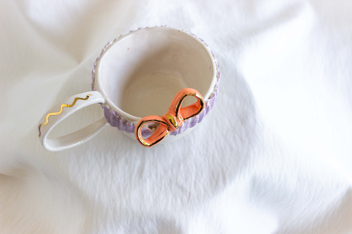 Ribbon Ribbon Mug, 24k Gold Lustre 🎀💗