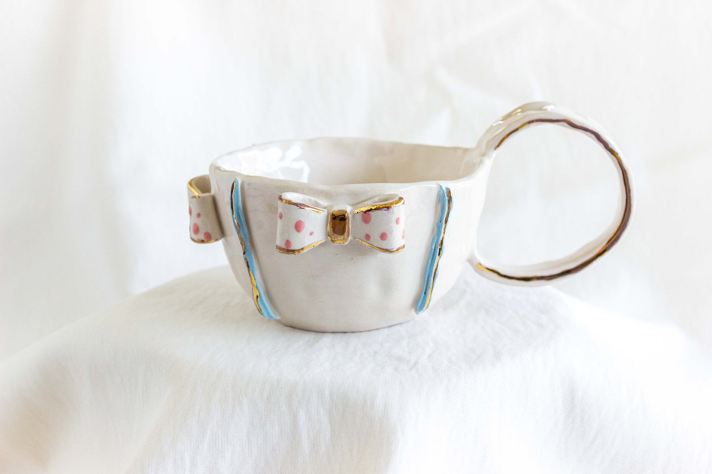 Ribbons All Over Mug, 24k Gold Lustre 🎀💝
