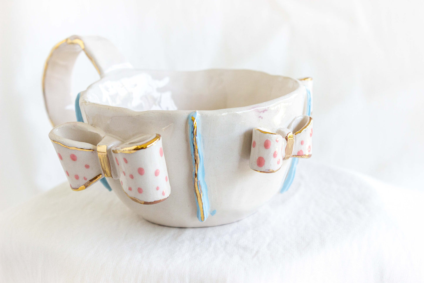 Ribbons All Over Mug, 24k Gold Lustre 🎀💝