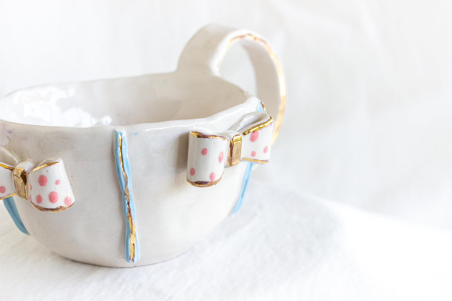Ribbons All Over Mug, 24k Gold Lustre 🎀💝